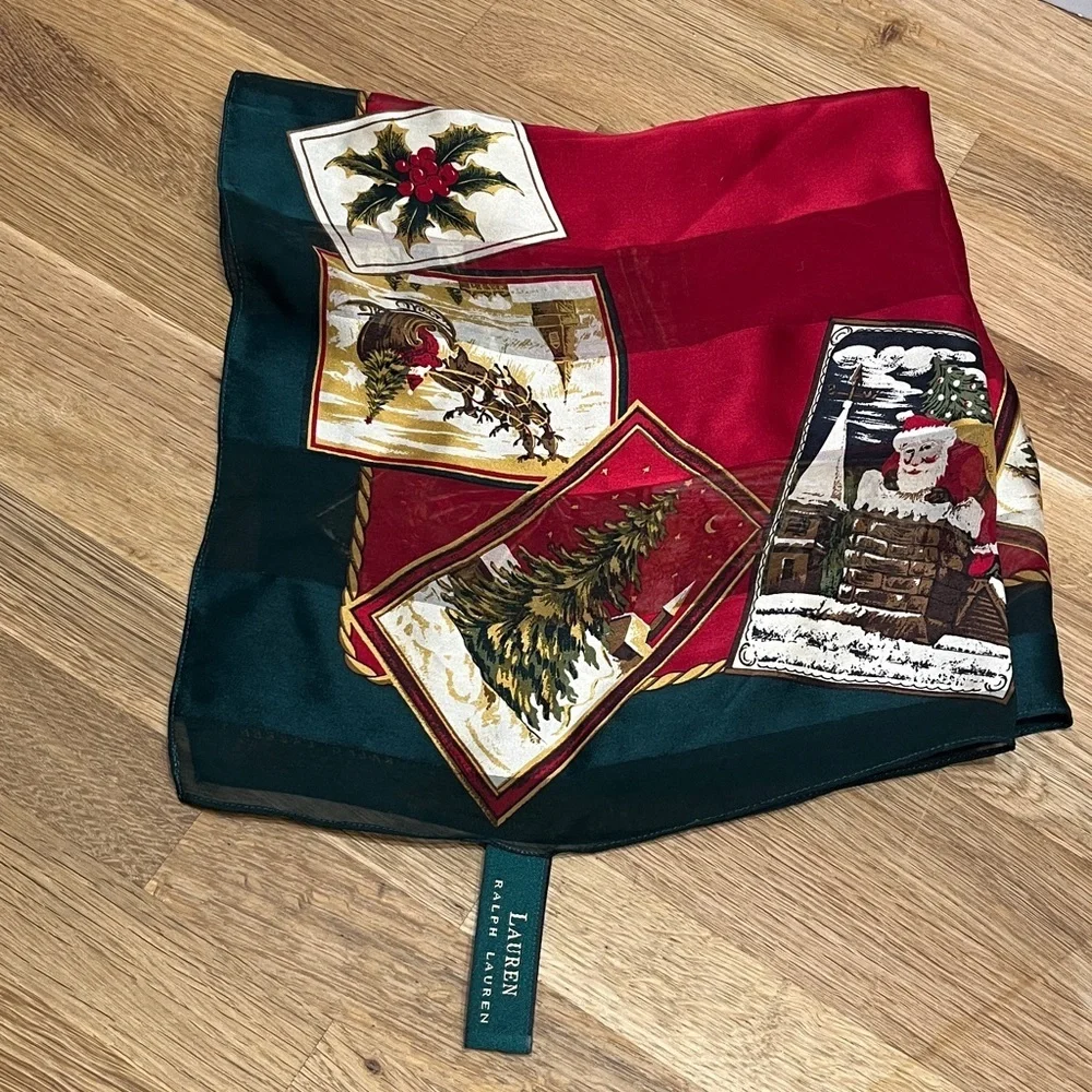 Lauren Ralph Lauren 100% Silkisoie Red & Green Christmas Postcards Square Scarf